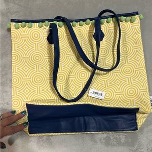 Clinique tote NWT